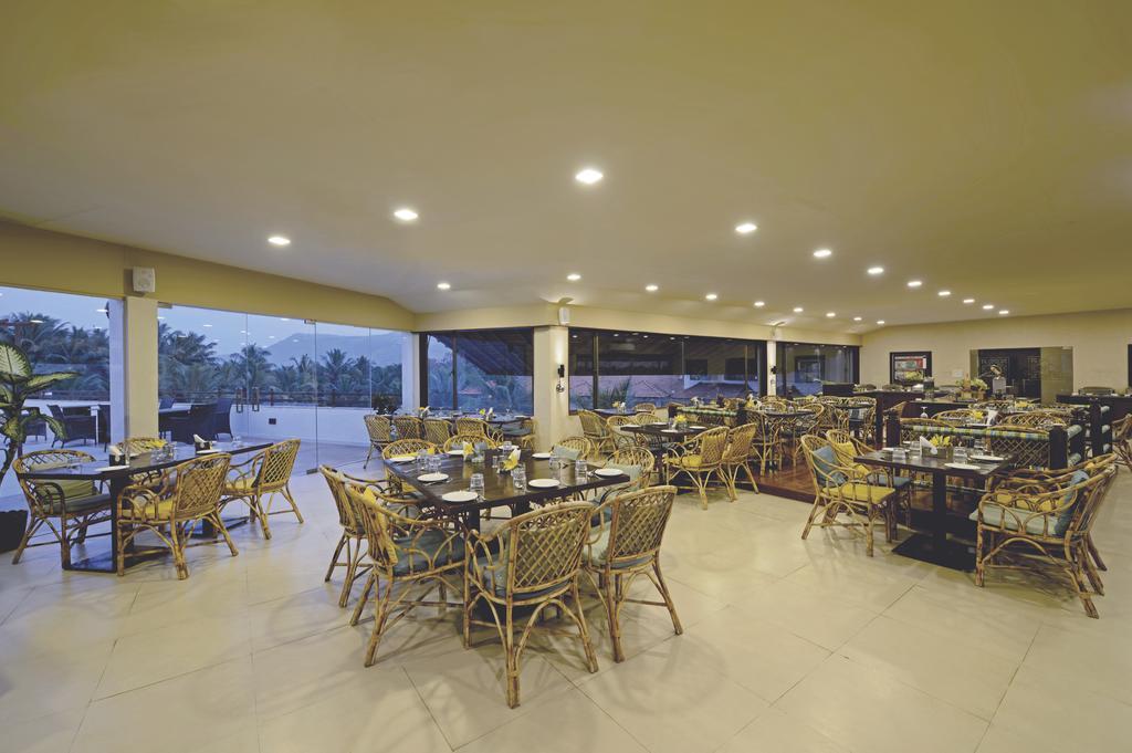 Tropicana Resort & Spa Alibaug Exterior foto