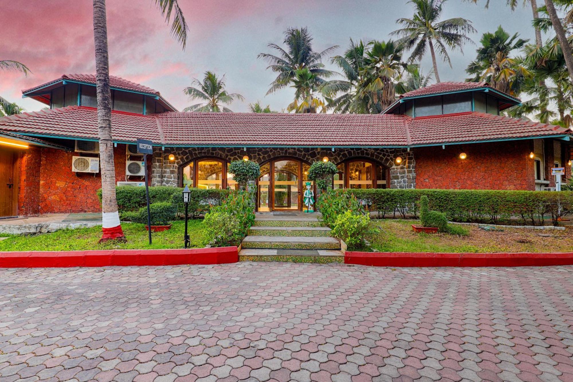 Tropicana Resort & Spa Alibaug Exterior foto