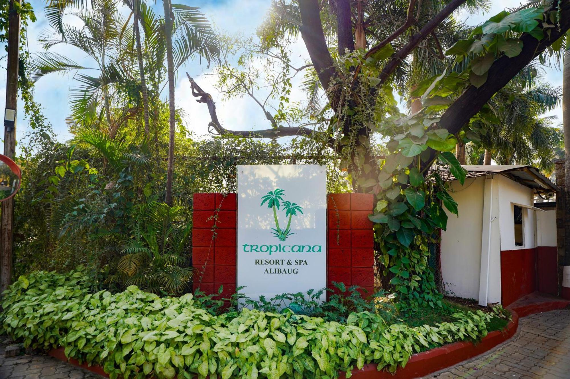 Tropicana Resort & Spa Alibaug Exterior foto